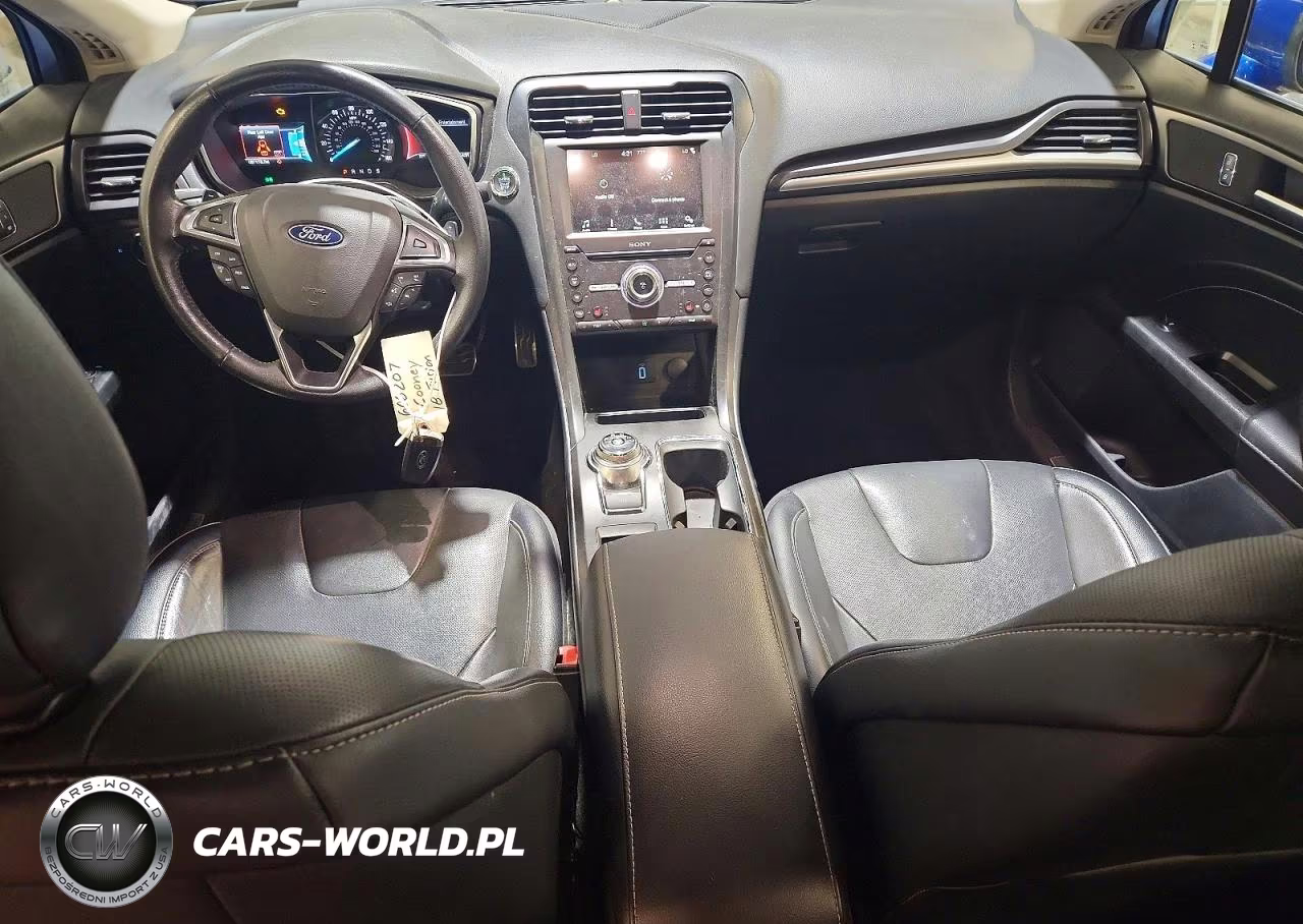 2018 Ford Fusion Titanium VIN:3FA6P0D91JR155761 - 8