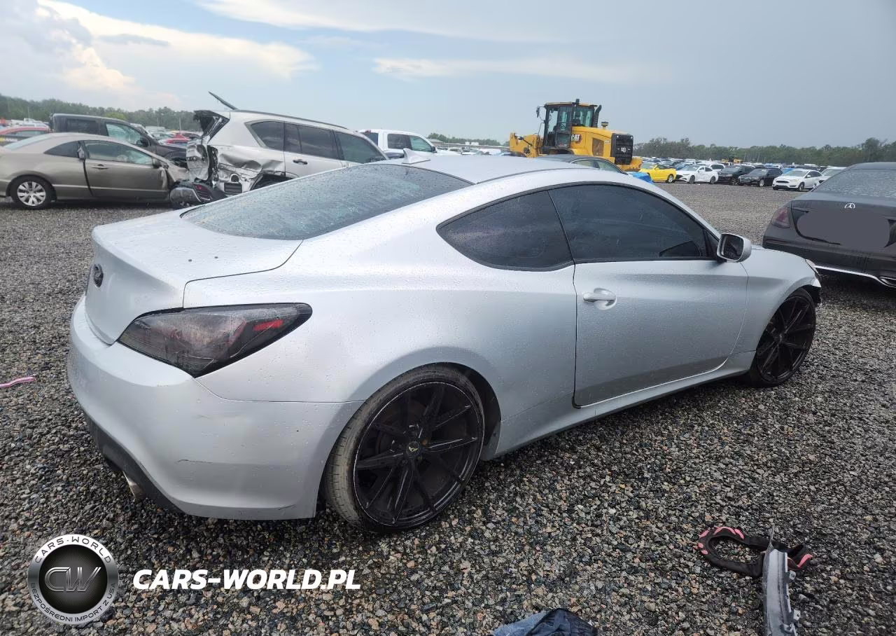 2010 Hyundai Genesis Coupe 2.0T VIN:KMHHT6KD9AU035915 - 3