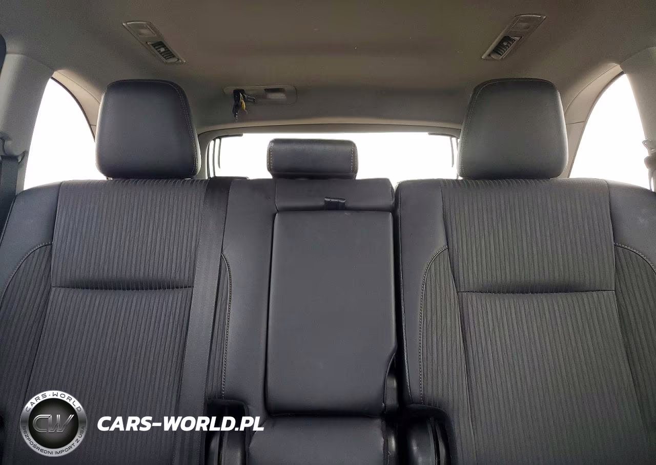 2017 Toyota Highlander Le Plus VIN:5TDZZRFH5HS190577 - 10
