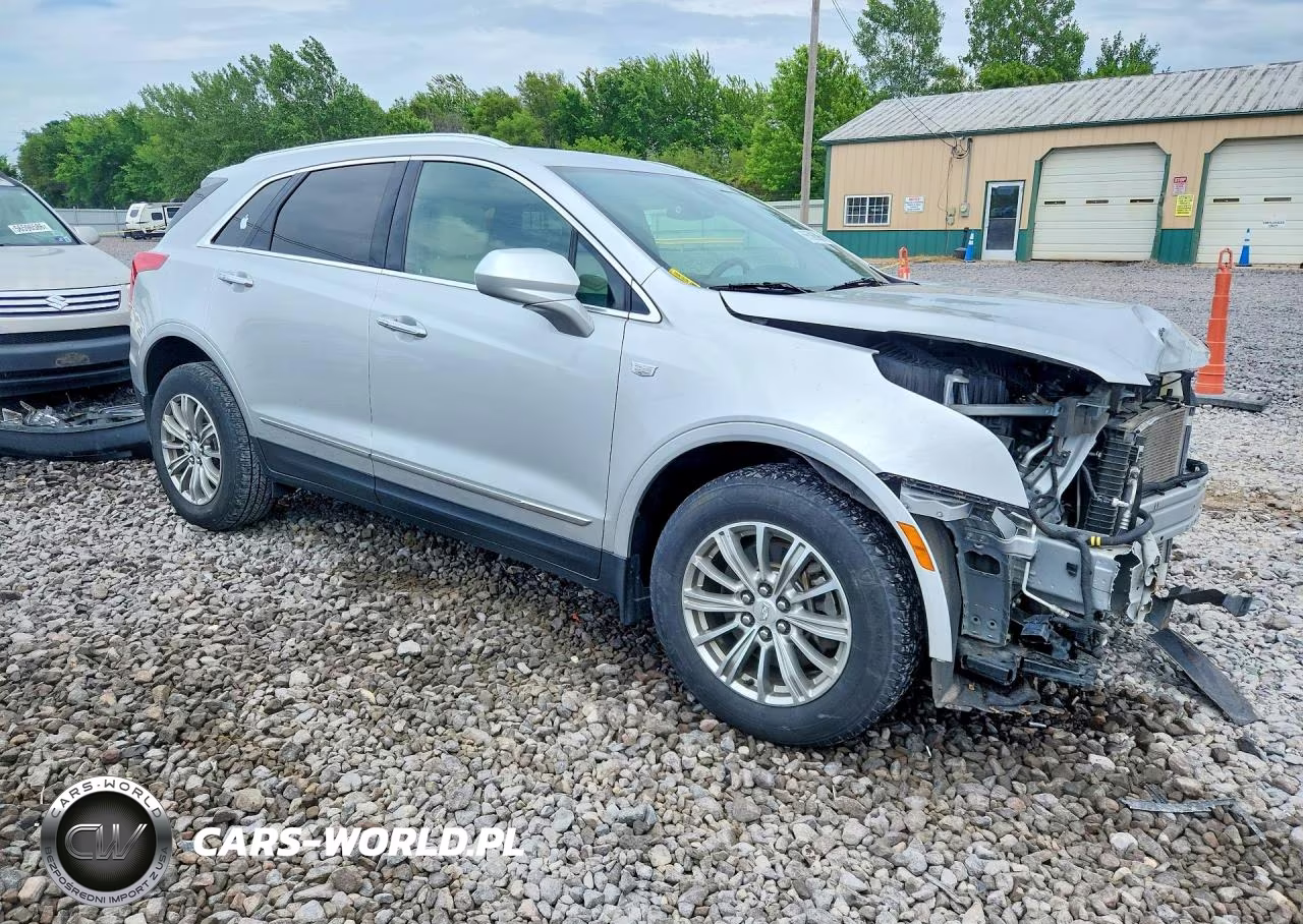 2018 Cadillac Xt5 Luxury VIN:1GYKNCRS2JZ149114 - 4