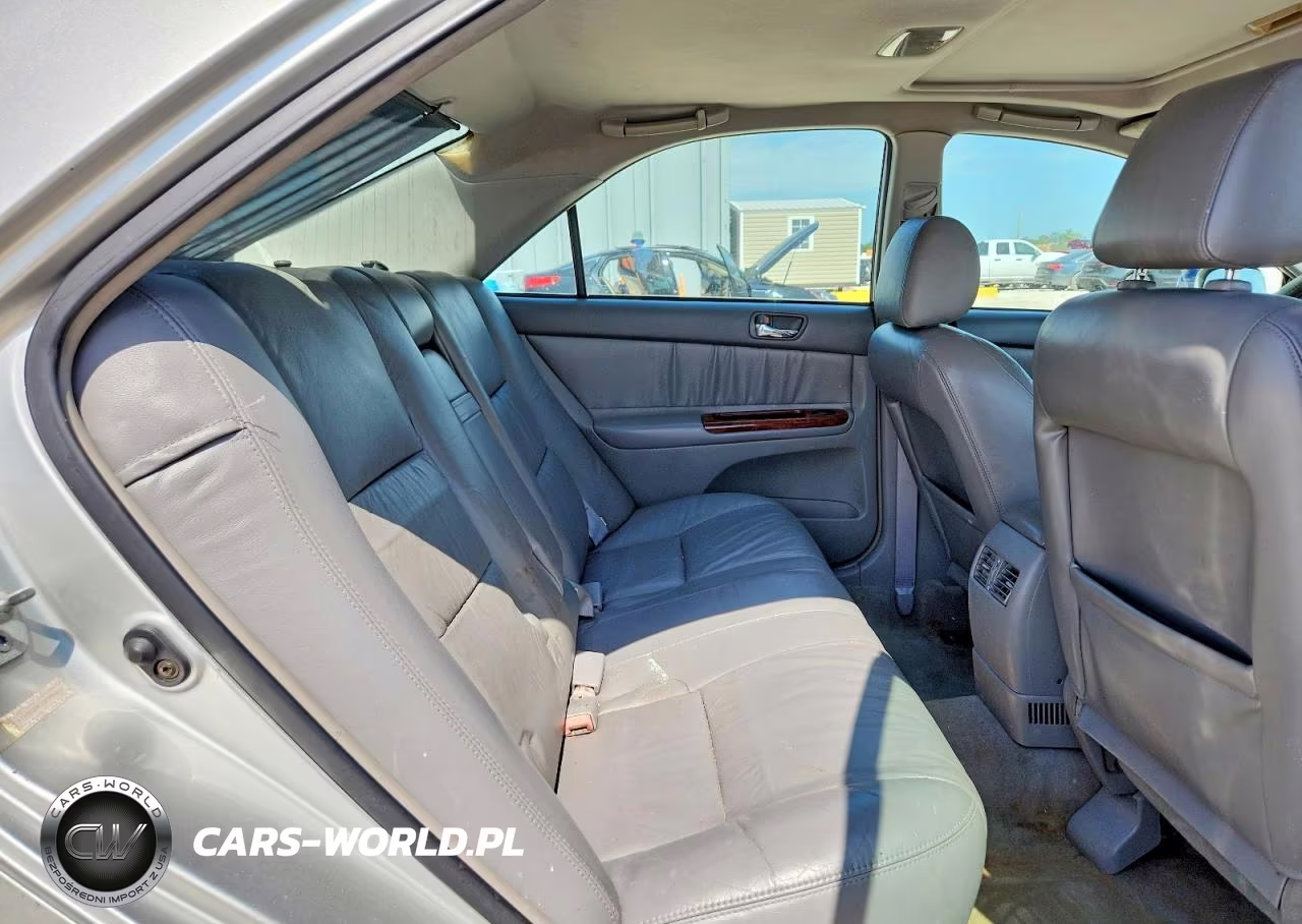 2003 Toyota Camry Xle VIN:4T1BE32K33U780269 - 10