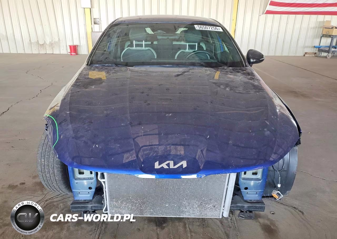 2025 Kia K5 Gt Line VIN:KNAG64J74S5374923 - 5