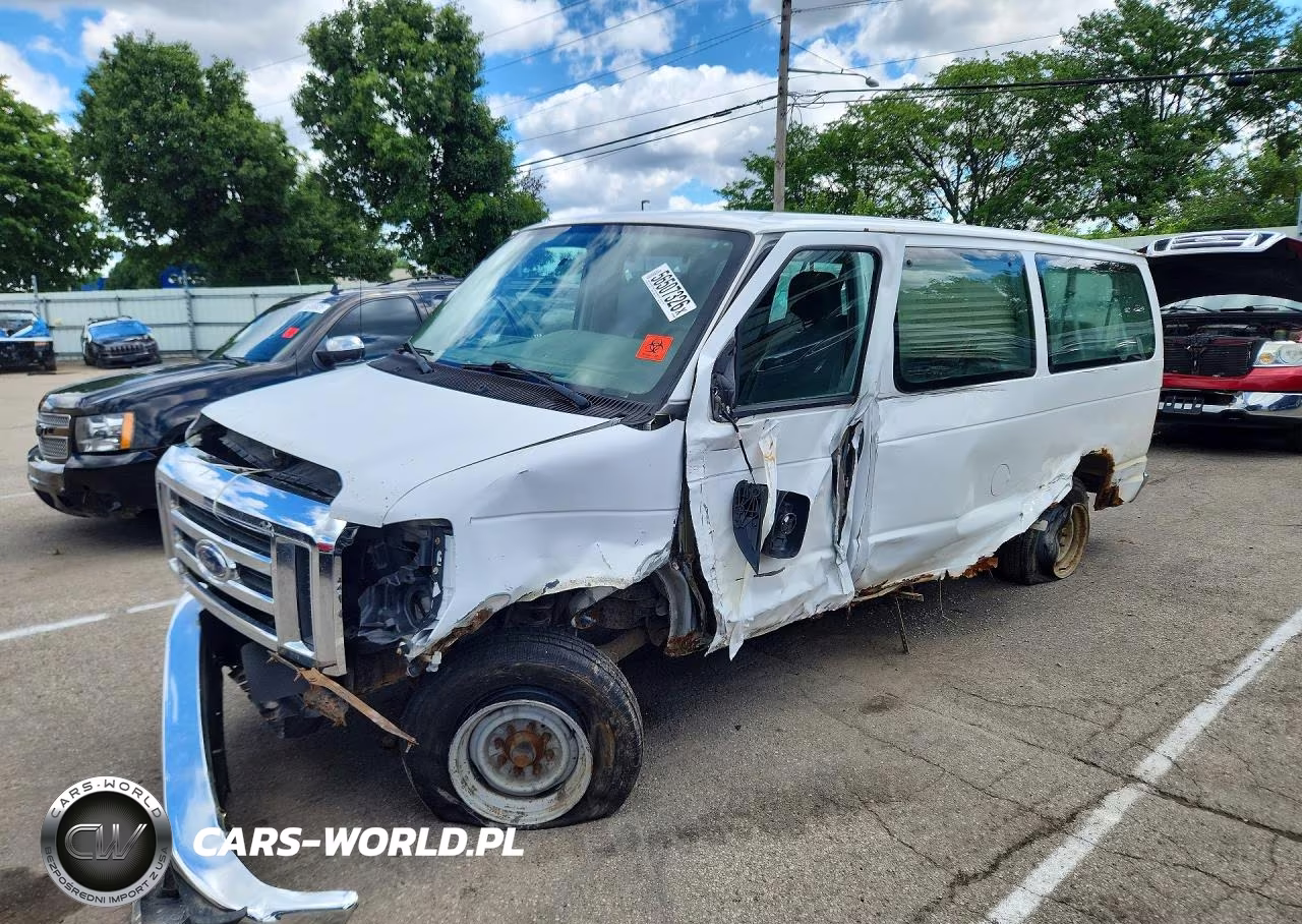 2011 Ford Econoline E350 Super Duty Wagon