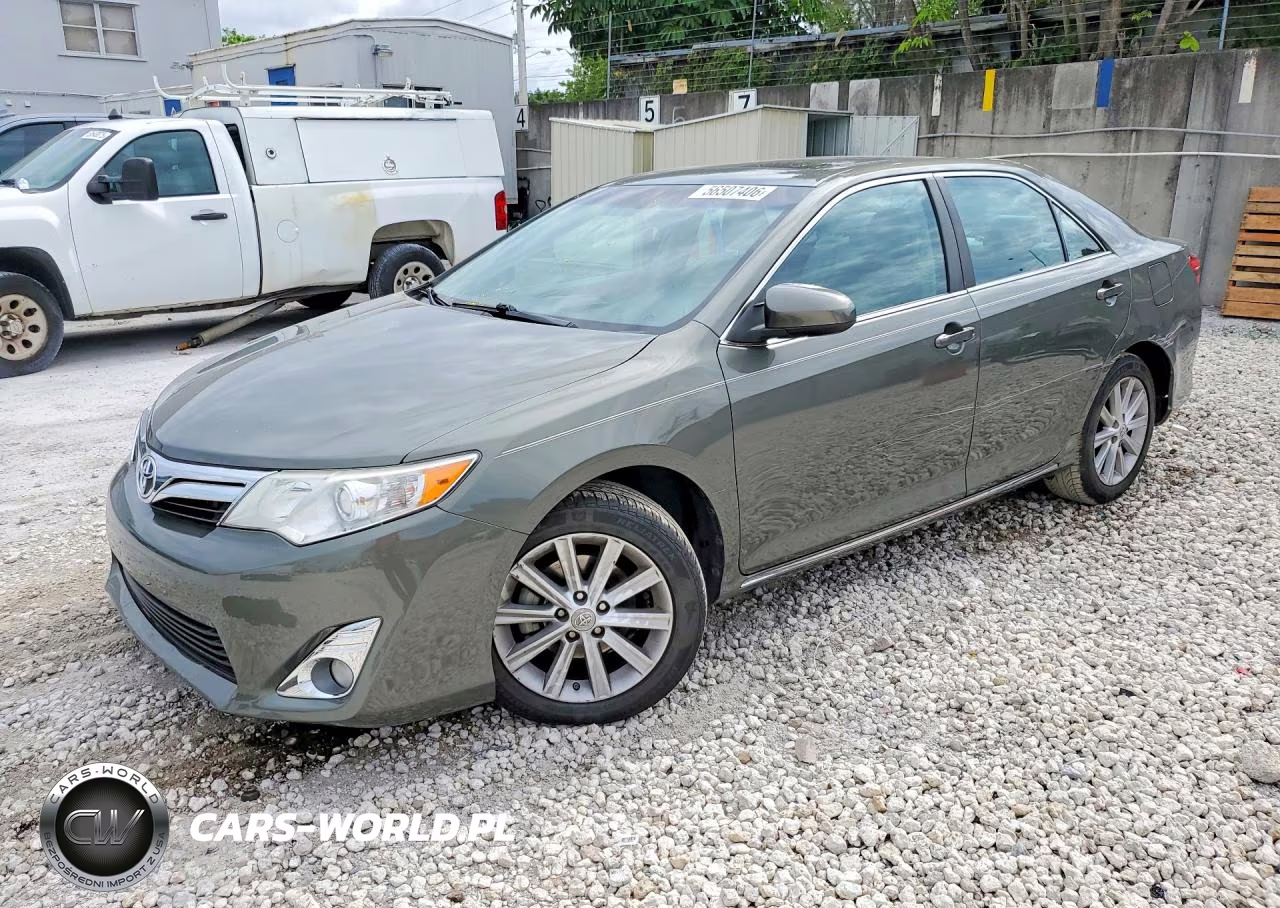 2012 Toyota Camry Xle – zdjęcie 1 z 12