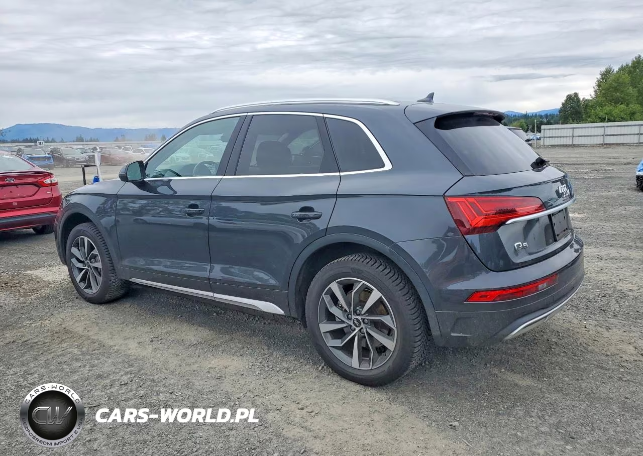 2021 Audi Q5 Premium Plus VIN:WA1BAAFY2M2072072 - 2
