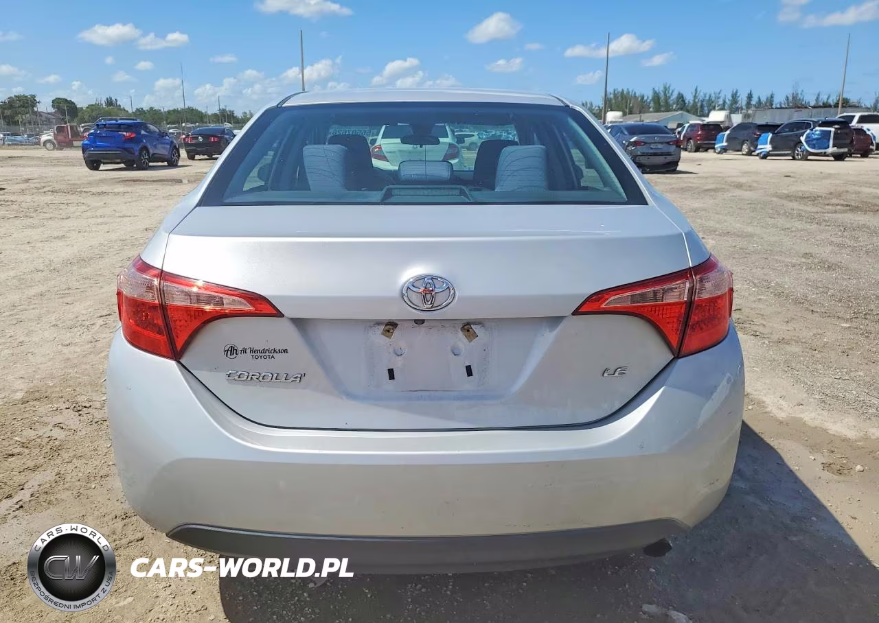 2019 Toyota Corolla Le VIN:2T1BURHE9KC206511 - 6