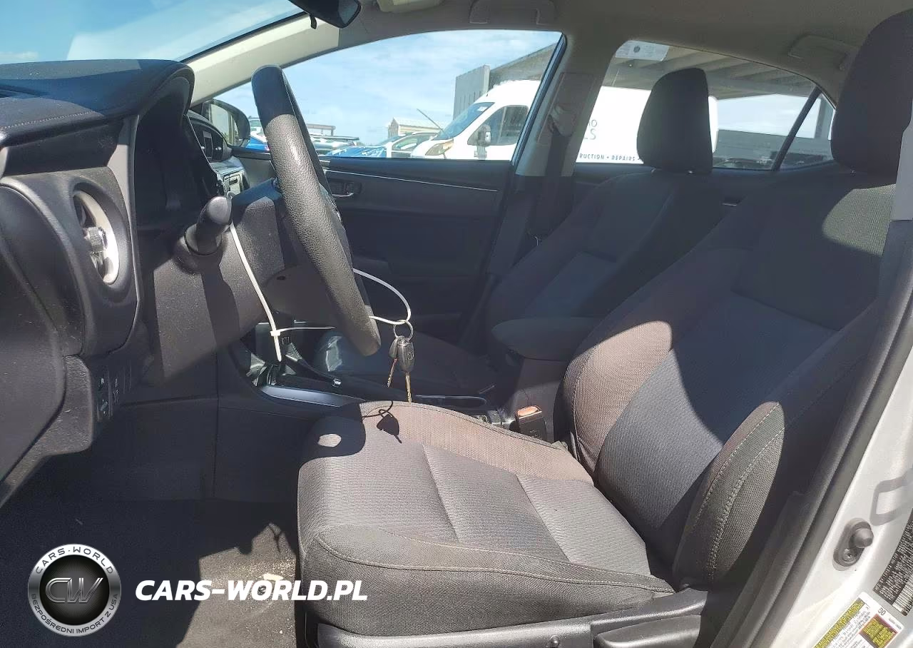 2019 Toyota Corolla Le VIN:2T1BURHE9KC206511 - 7