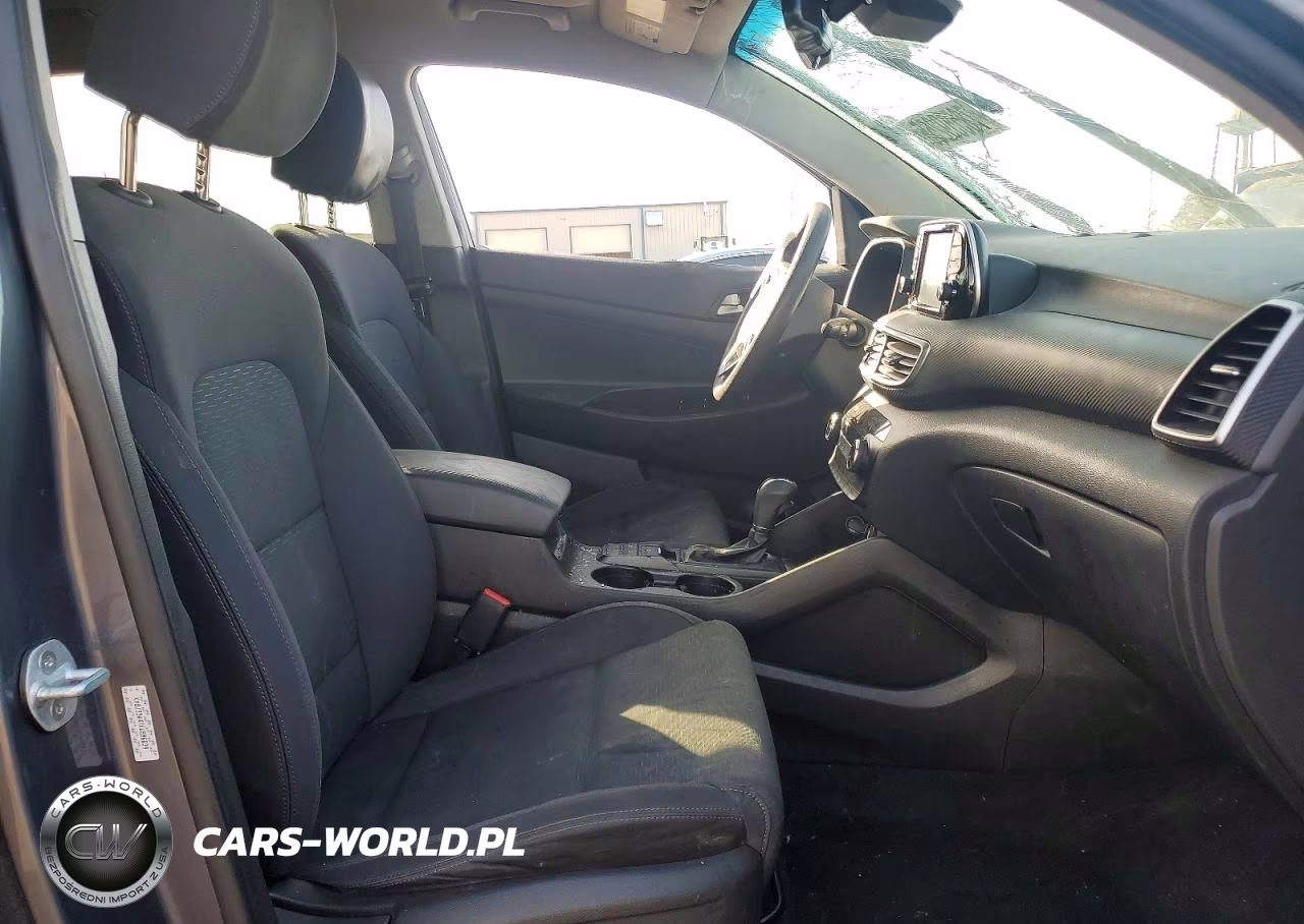 2019 Hyundai Tucson Value VIN:KM8J33A4XKU886639 - 7