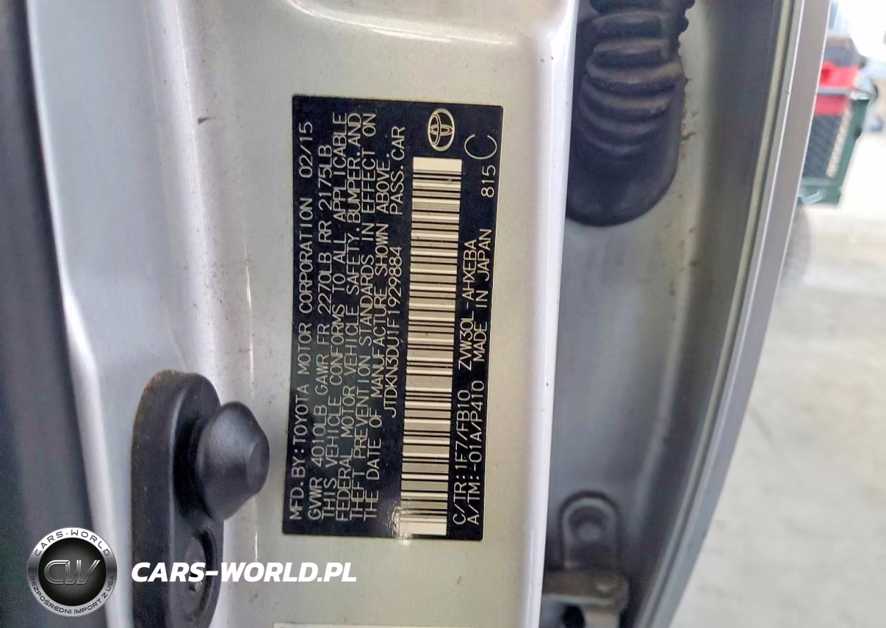 2015 Toyota Prius Two VIN:JTDKN3DU1F1929884 - 12