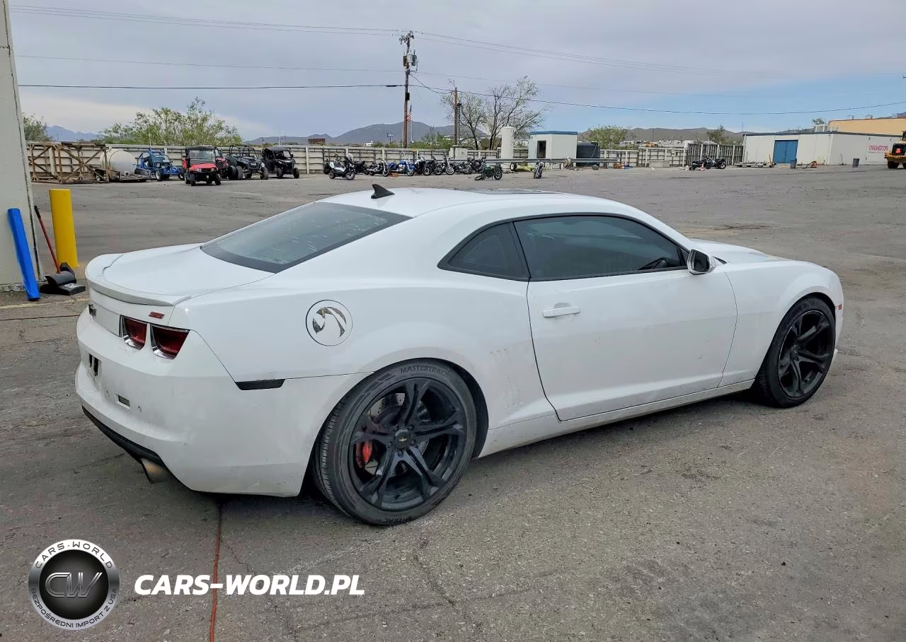 2011 Chevrolet Camaro 2Ss VIN:2G1FK1EJ1B9129281 - 3