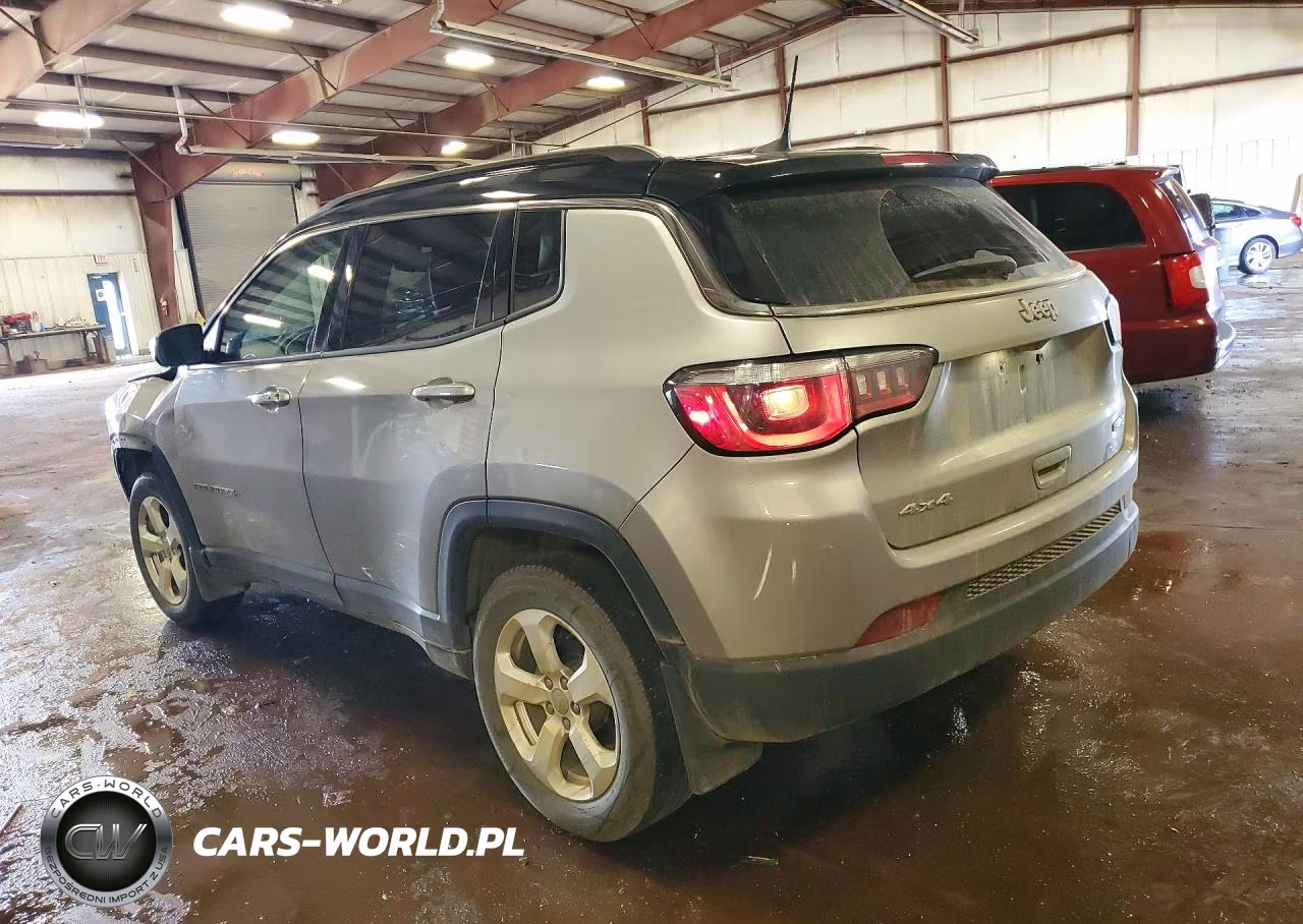 2018 Jeep Compass Latitude VIN:3C4NJDBB9JT313660 - 2
