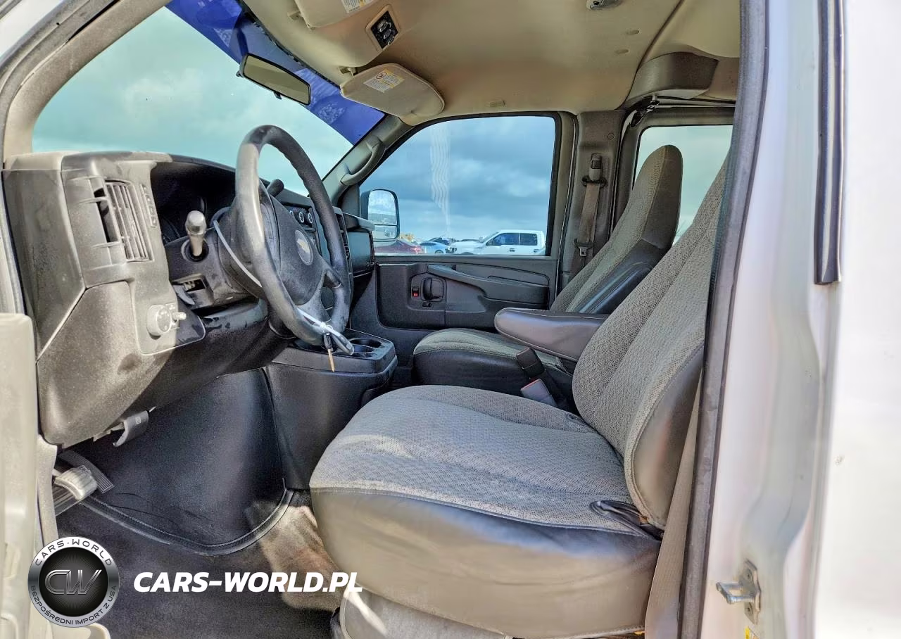 2008 Chevrolet Express G3500 VIN:1GAHG39K981220899 - 7
