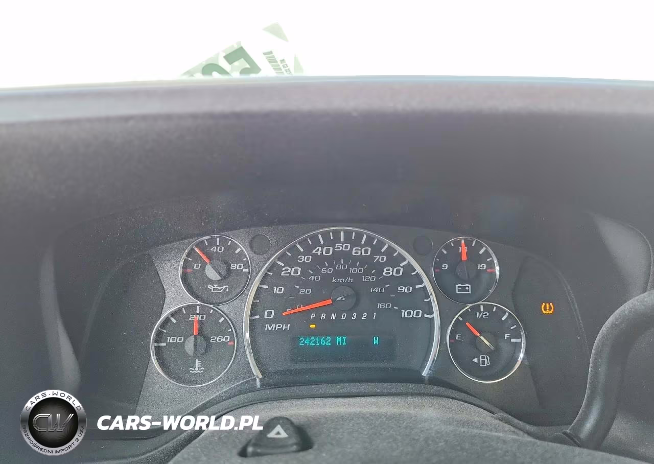 2008 Chevrolet Express G3500 VIN:1GAHG39K981220899 - 9