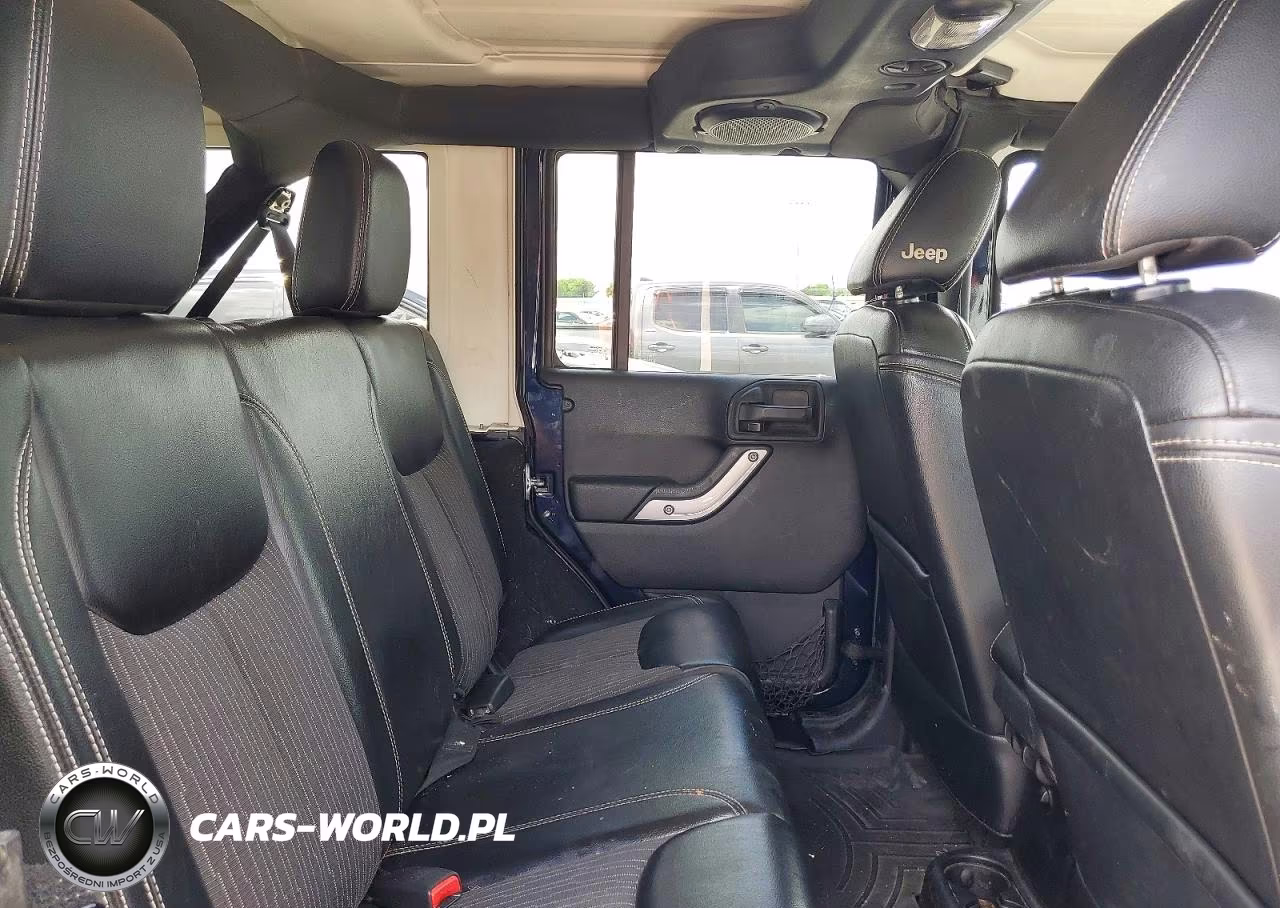 2013 Jeep Wrangler Unlimited Sport VIN:1C4BJWDG2DL580534 - 11