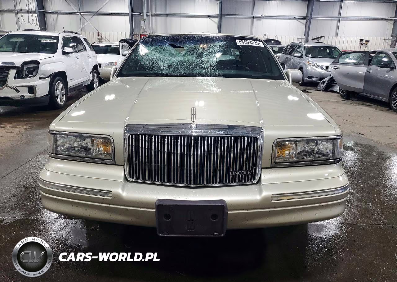 1997 Lincoln Town Car Executive VIN:1LNLM81W0VY754975 - 5
