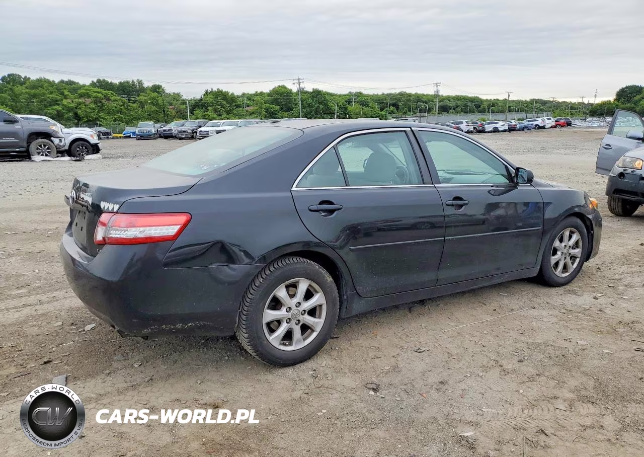 2011 Toyota Camry Le VIN:4T1BF3EK3BU145365 - 3