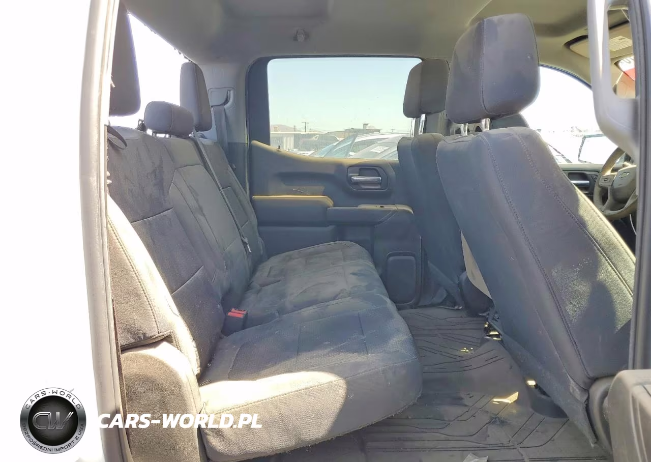 2020 Chevrolet Silverado C1500 VIN:3GCPWAEH7LG133047 - 10