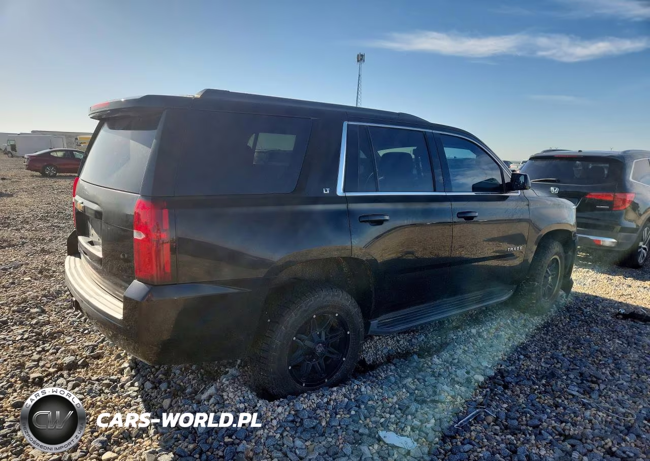 2017 Chevrolet Tahoe K1500 Lt VIN:1GNSKBKC4HR137253 - 3
