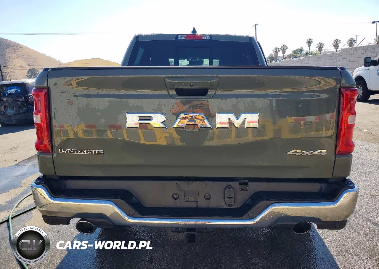 2026 Ram 1500 Laramie VIN:1C6SRFJP5TN281949 - 6