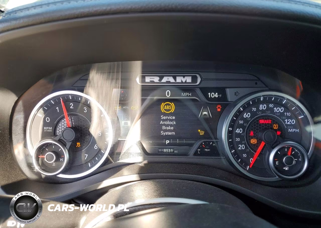 2026 Ram 1500 Laramie VIN:1C6SRFJP5TN281949 - 9