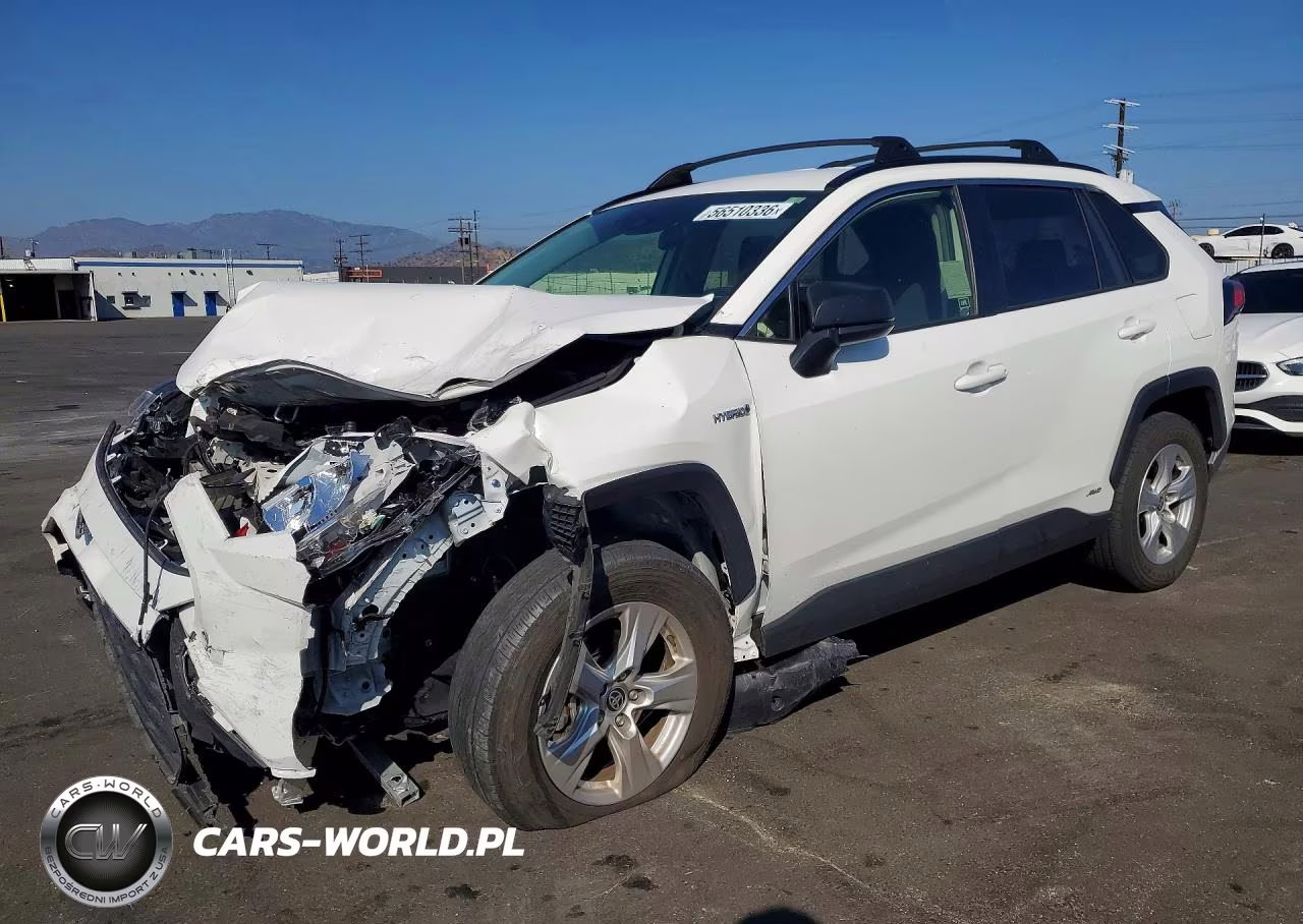 2020 Toyota Rav4 Le – zdjęcie 1 z 13