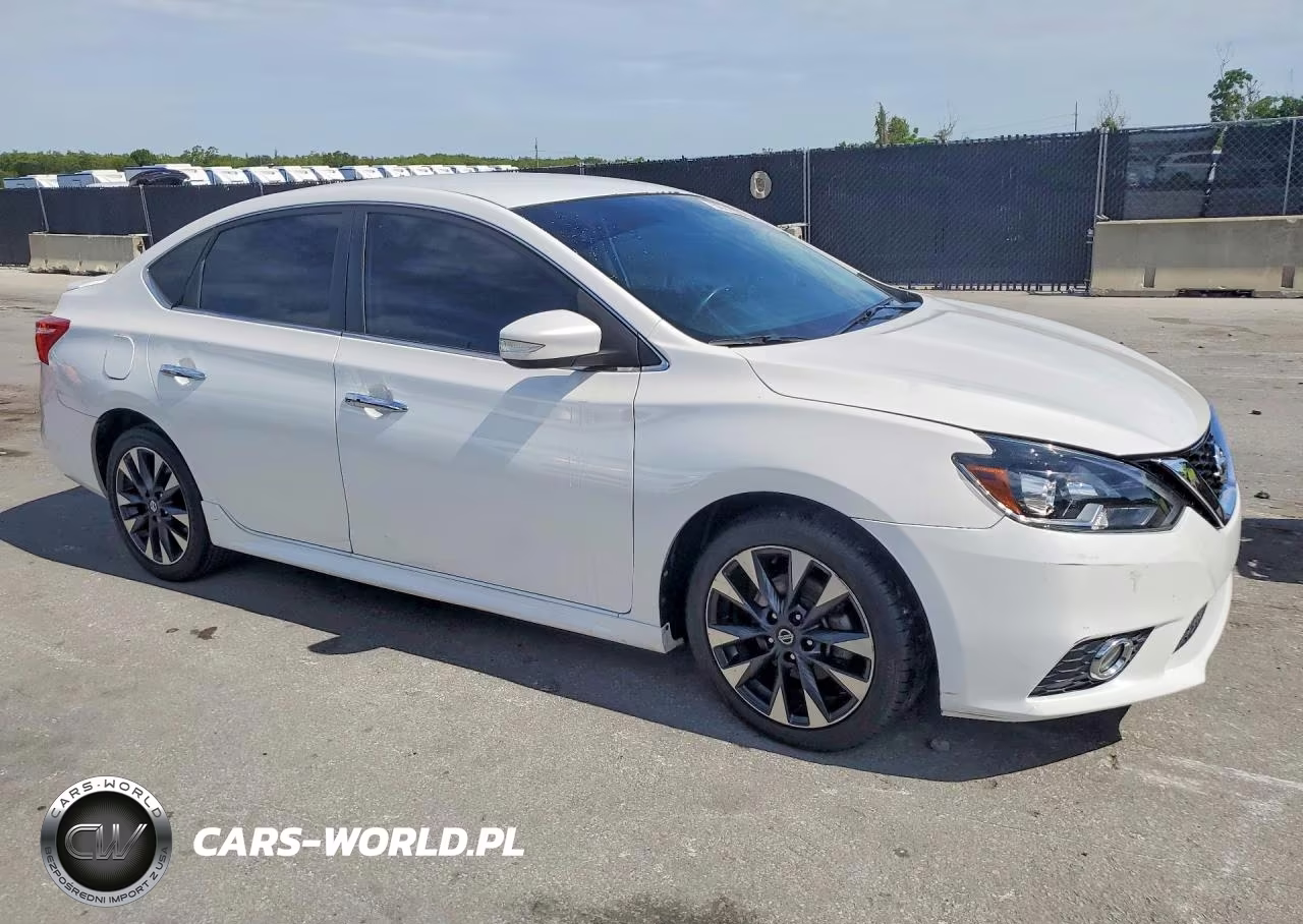 2018 Nissan Sentra Sr VIN:3N1AB7AP5JY269995 - 4