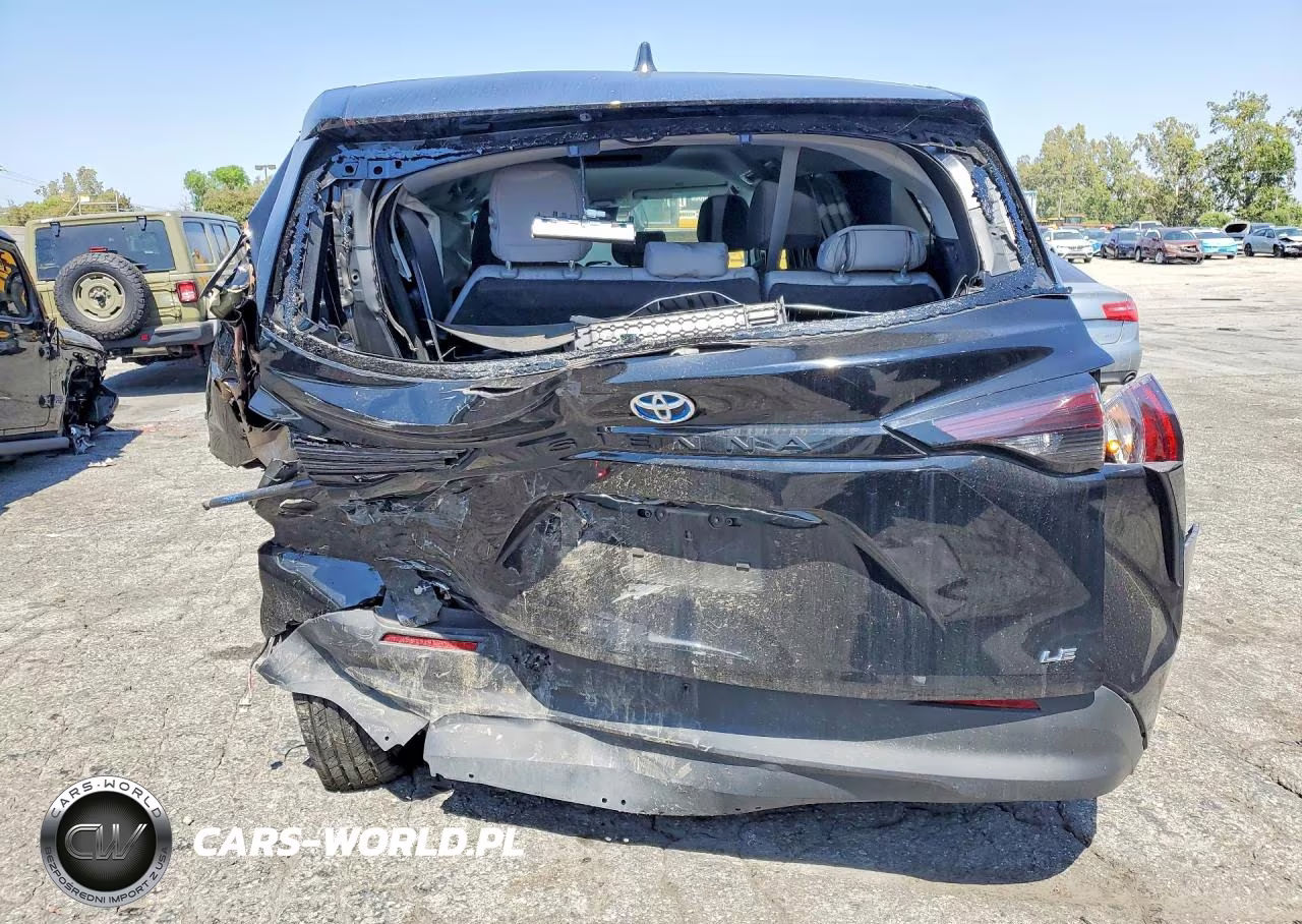 2025 Toyota Sienna Le VIN:5TDKRKEC2SS240227 - 6