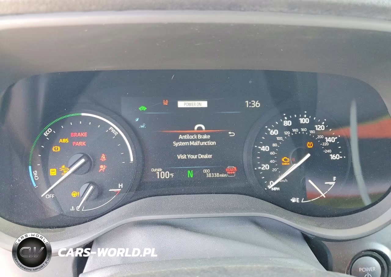 2025 Toyota Sienna Le VIN:5TDKRKEC2SS240227 - 9