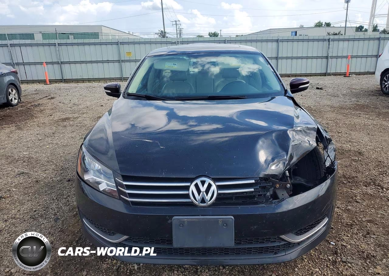 2013 Volkswagen Passat Se VIN:1VWBP7A37DC046920 - 5