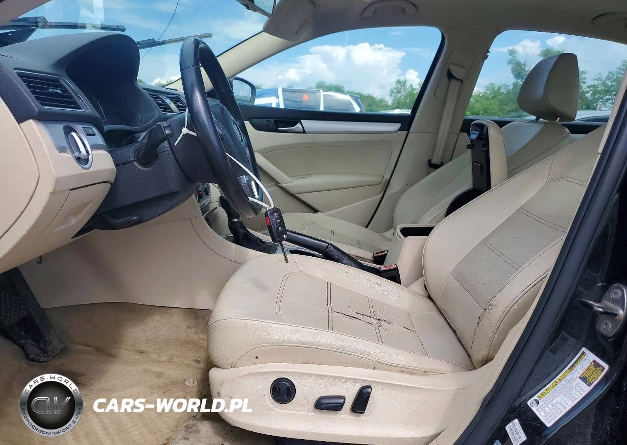 2013 Volkswagen Passat Se VIN:1VWBP7A37DC046920 - 7