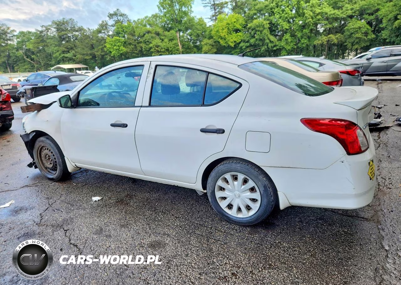 2018 Nissan Versa S Plus VIN:3N1CN7AP6JL828998 - 2