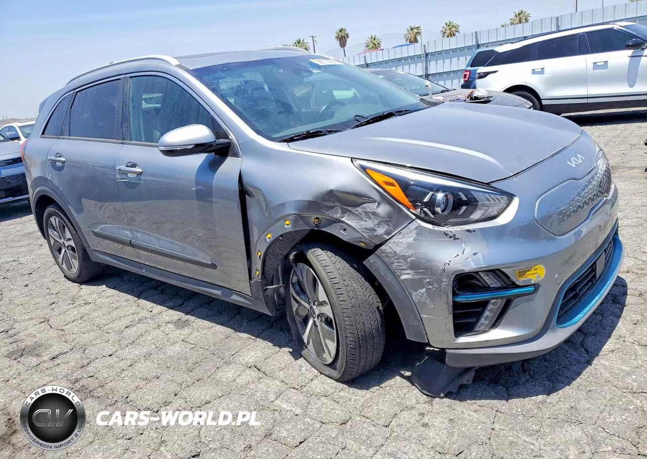 2022 Kia Niro Ex Premium VIN:KNDCE3LG0N5135952 - 4