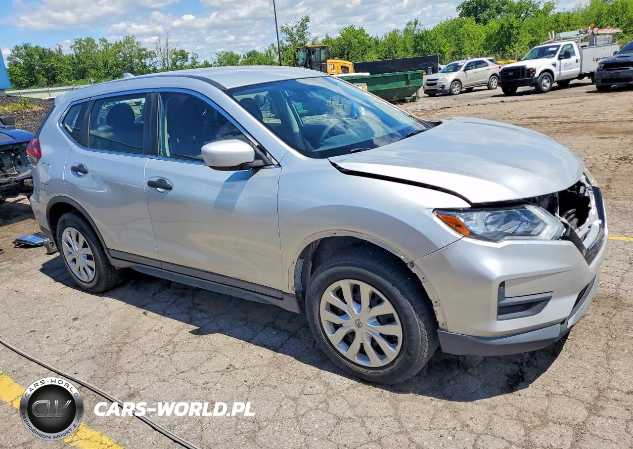 2018 Nissan Rogue S VIN:KNMAT2MVXJP503783 - 4