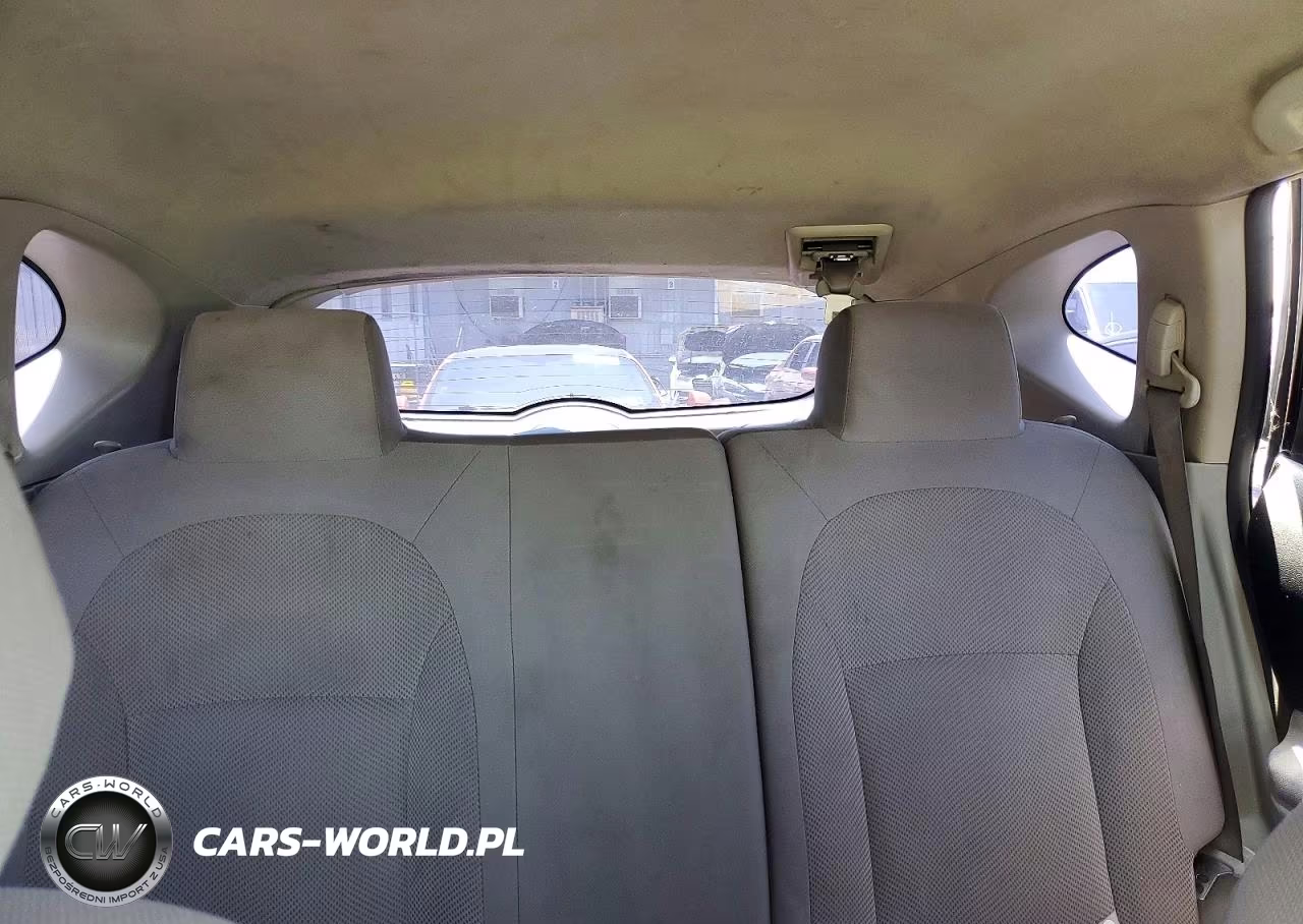 2015 Nissan Rogue Select S VIN:JN8AS5MT3FW659295 - 10