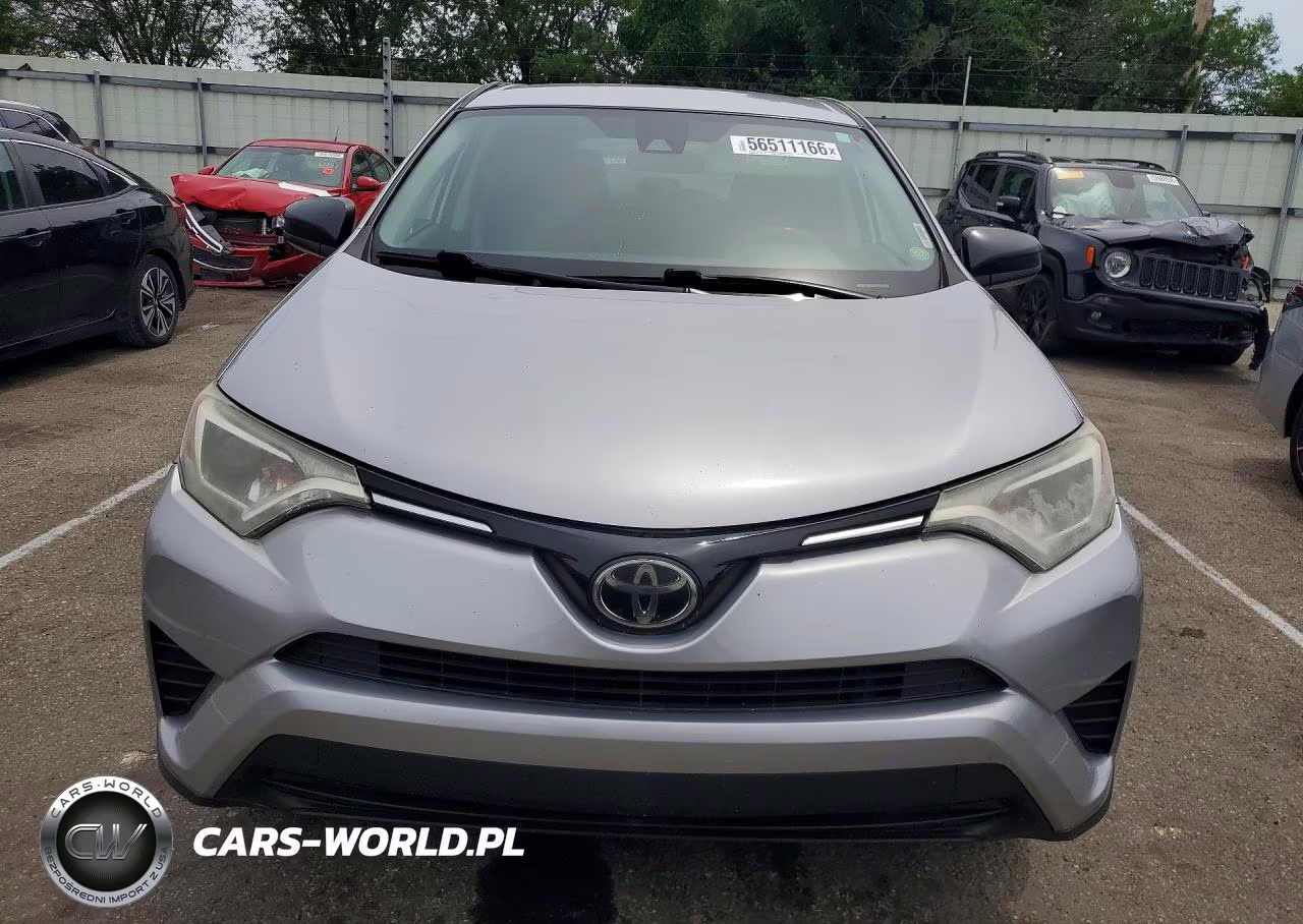 2018 Toyota Rav4 Le VIN:2T3ZFREV9JW499991 - 5