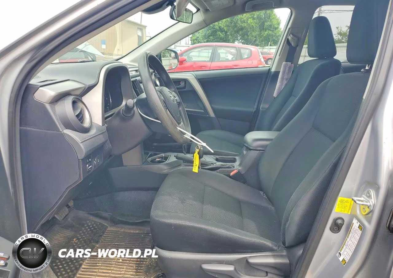 2018 Toyota Rav4 Le VIN:2T3ZFREV9JW499991 - 7