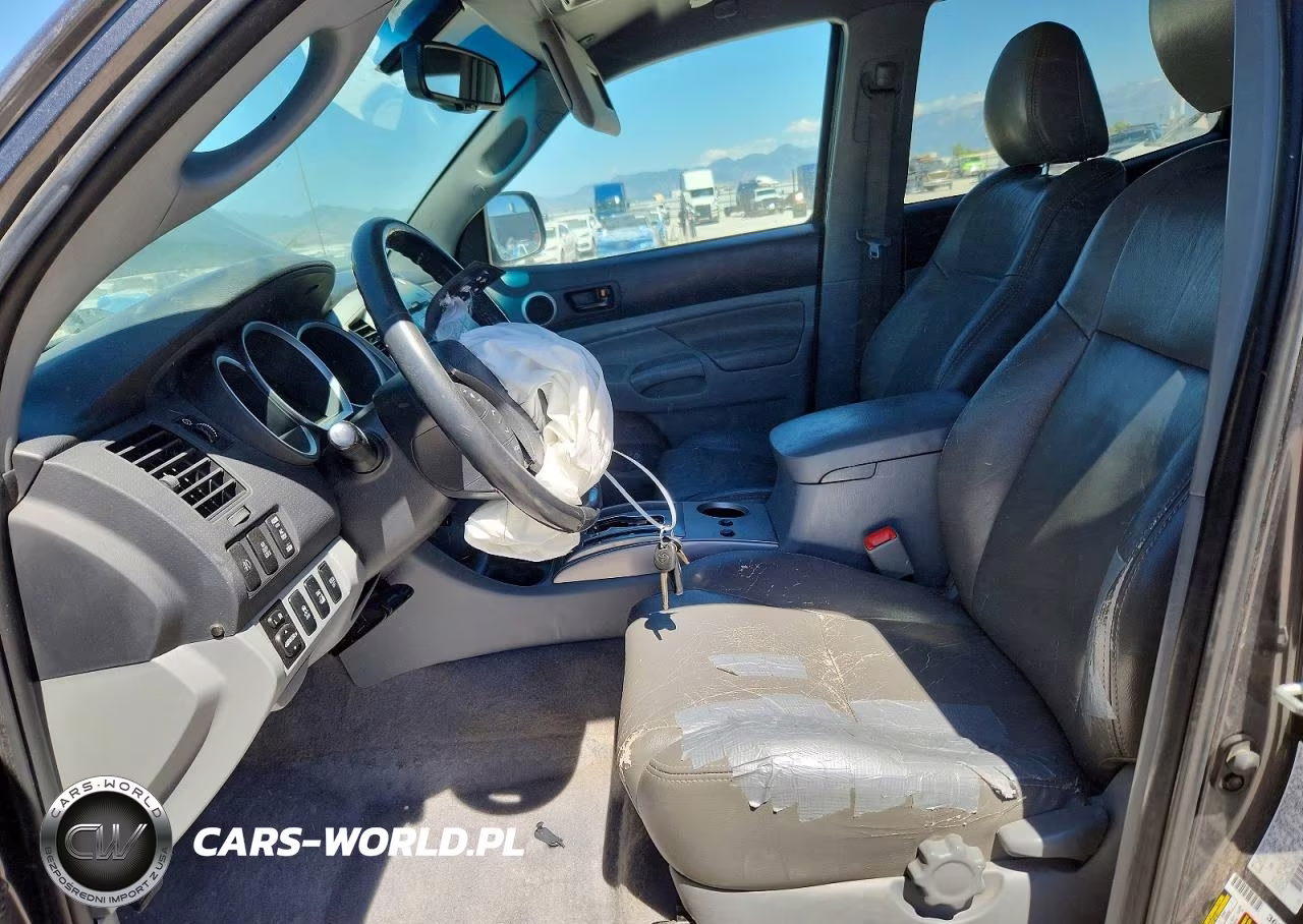 2011 Toyota Tacoma Double Cab VIN:3TMLU4EN7BM076232 - 7