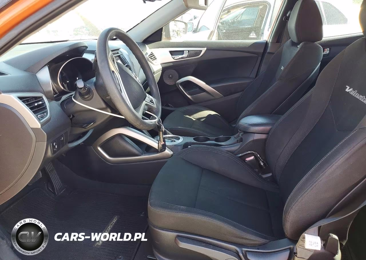 2013 Hyundai Veloster Base VIN:KMHTC6AD5DU103210 - 7