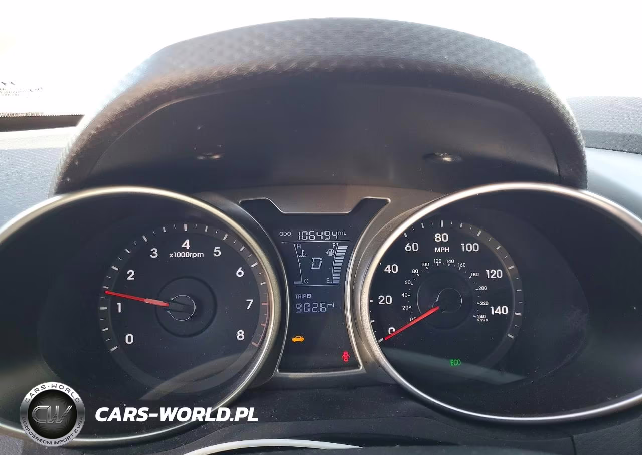 2013 Hyundai Veloster Base VIN:KMHTC6AD5DU103210 - 9
