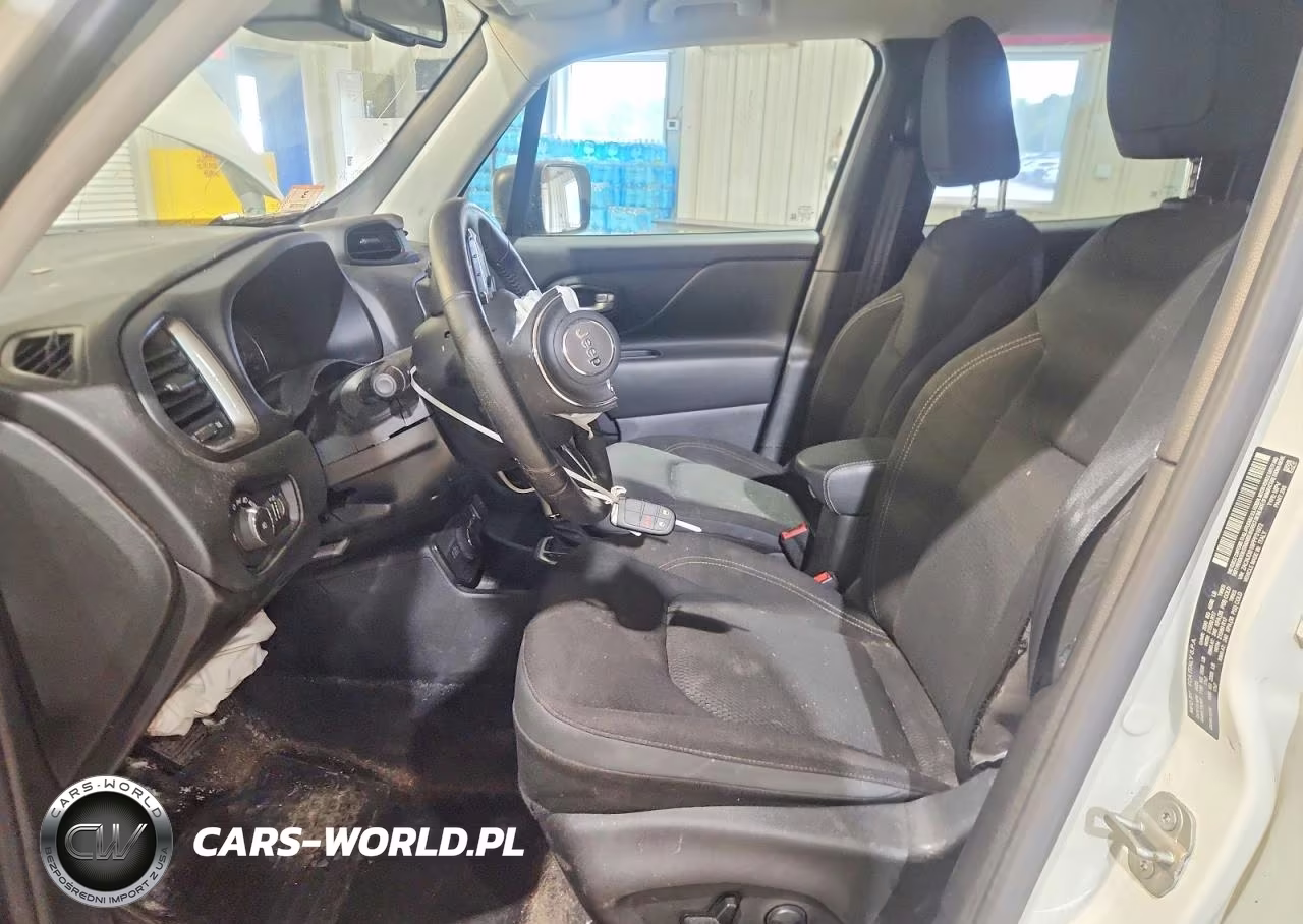 2023 Jeep Renegade Latitude VIN:ZACNJDB18PPP31972 - 7