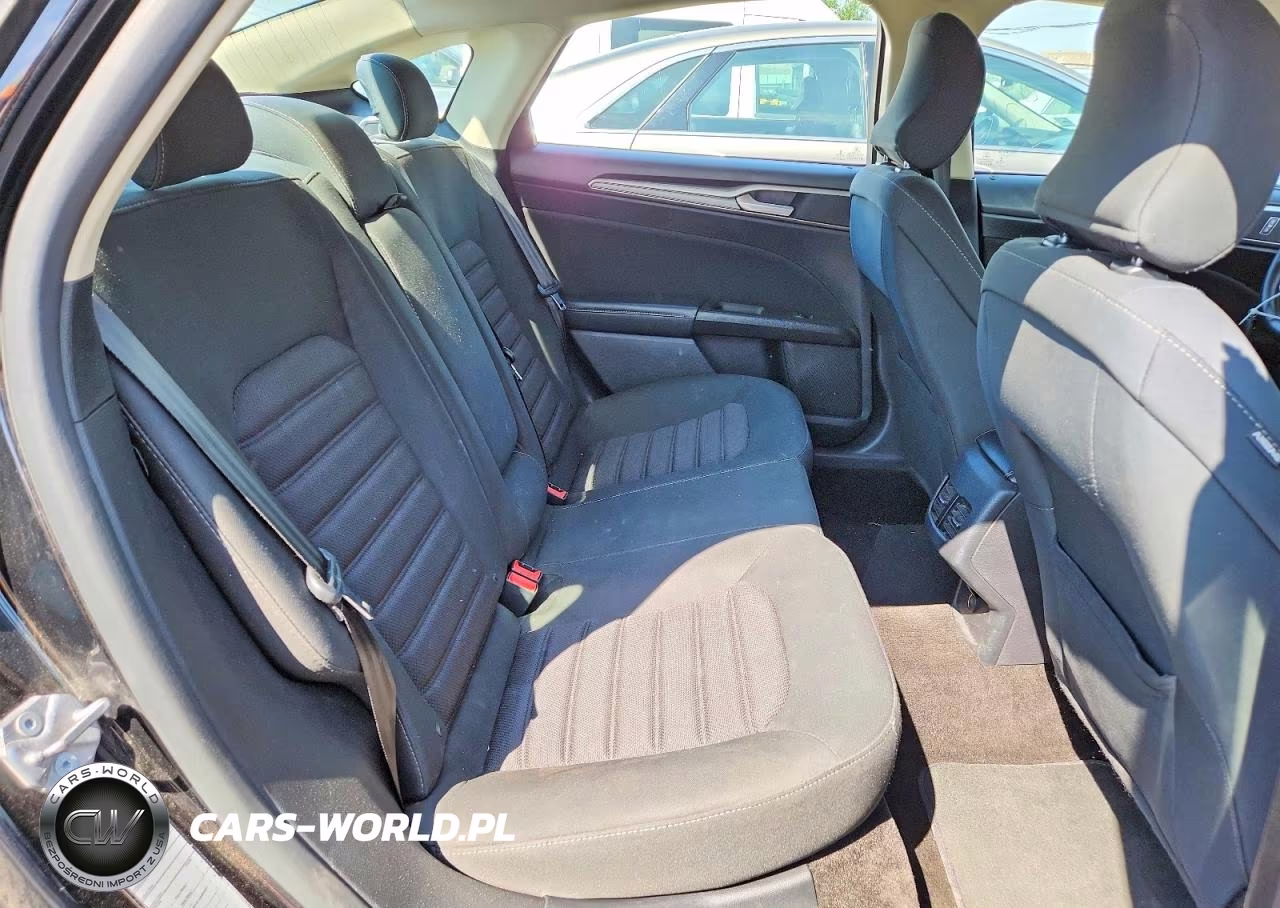 2018 Ford Fusion Se Hybrid VIN:3FA6P0LU8JR152622 - 10