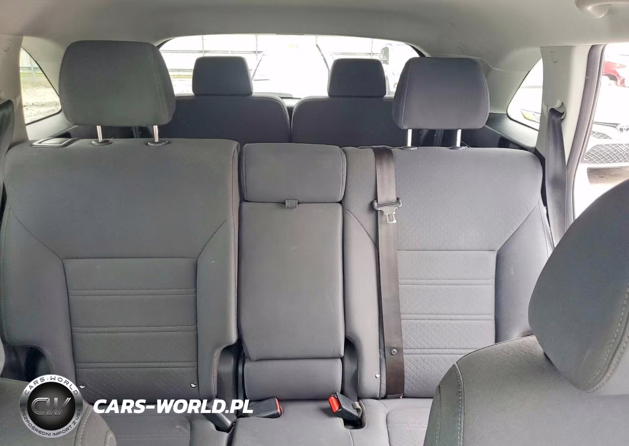 2019 Kia Sorento Lx VIN:5XYPG4A30KG438508 - 10