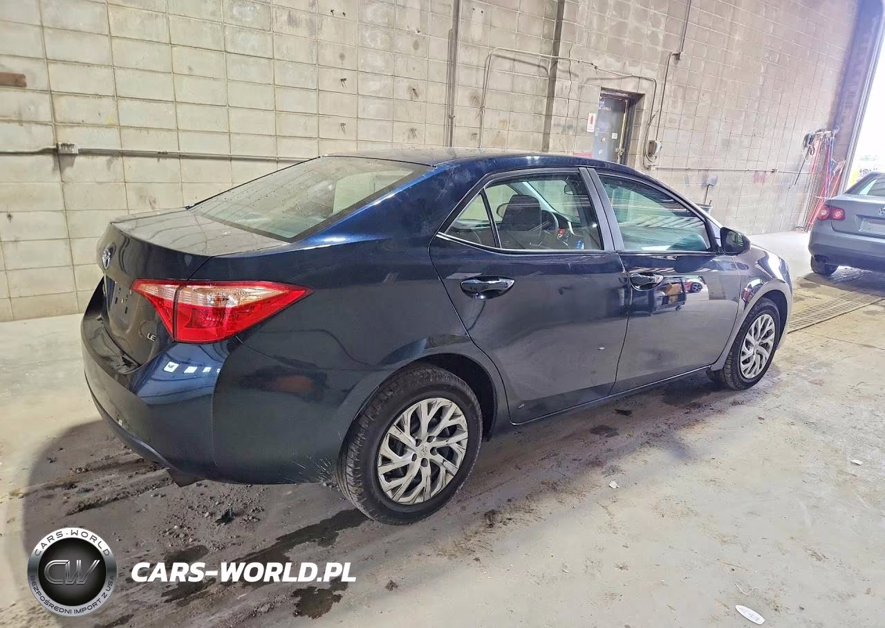 2018 Toyota Coroalla VIN:2T1BURHE4JC107979 - 3