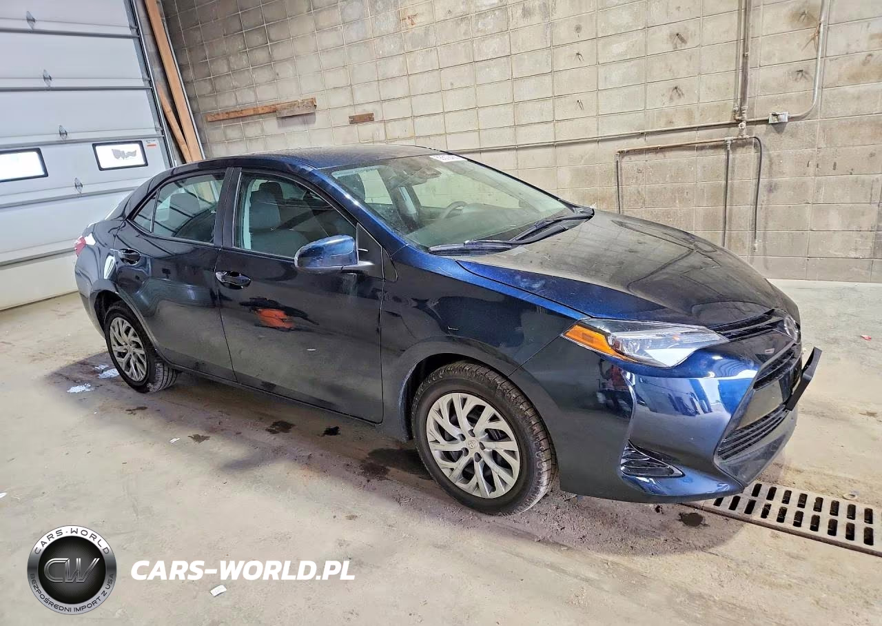 2018 Toyota Coroalla VIN:2T1BURHE4JC107979 - 4