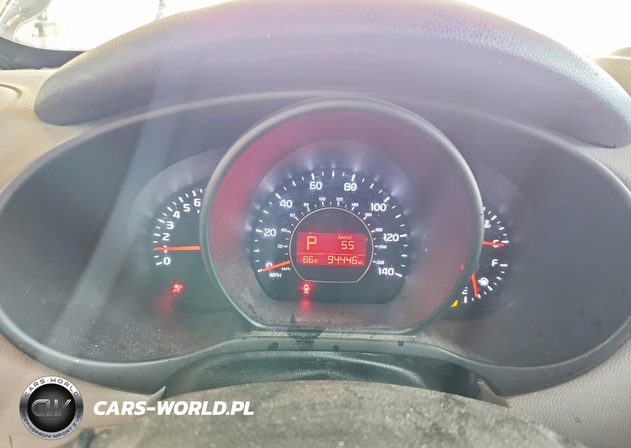 2017 Kia Soul + VIN:KNDJP3A50H7417603 - 9