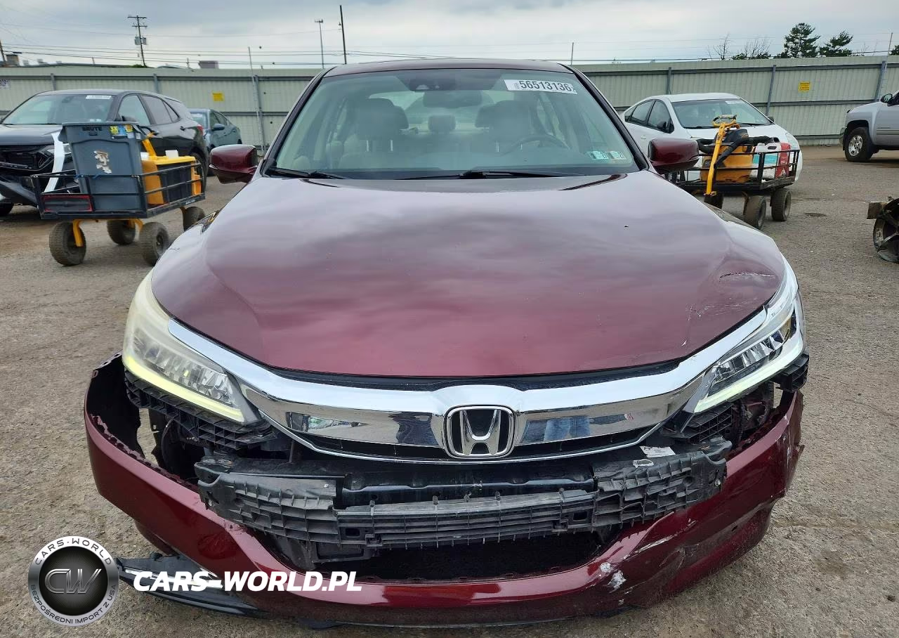 2017 Honda Accord Touring Hybrid VIN:JHMCR6F77HC029434 - 5