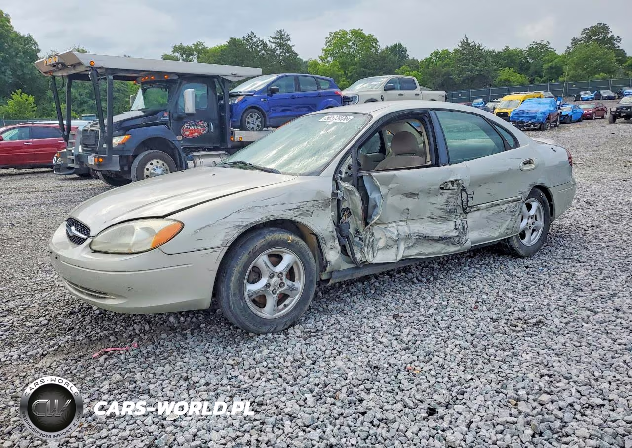 2003 Ford Taurus Se