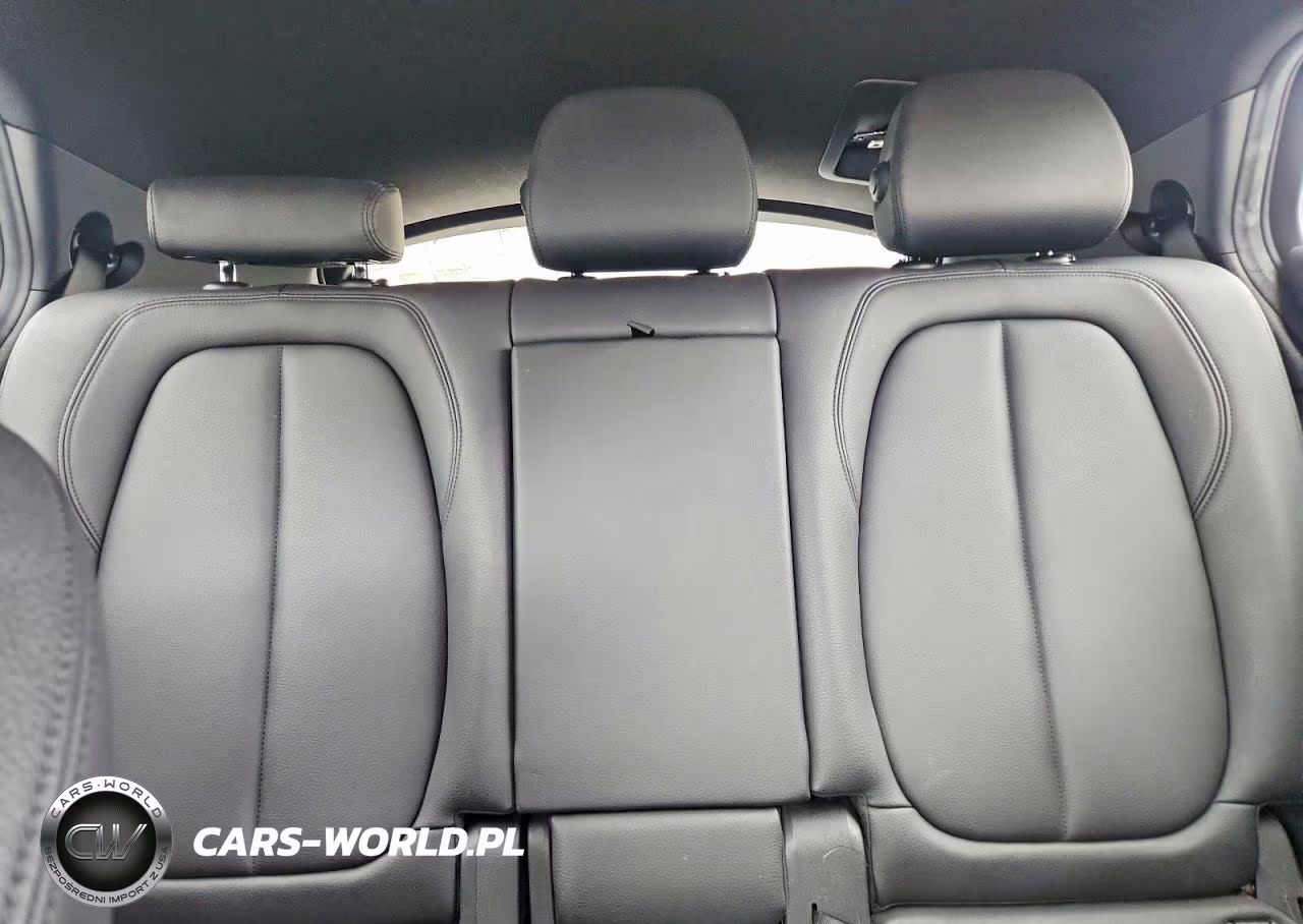 2018 BMW X2 xDrive28I VIN:WBXYJ5C39JEF79129 - 10