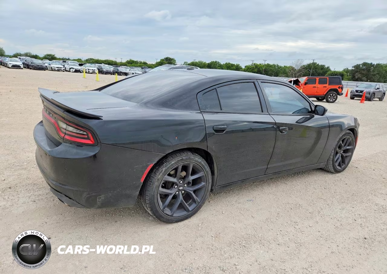 2019 Dodge Charger Sxt VIN:2C3CDXBG4KH670657 - 3