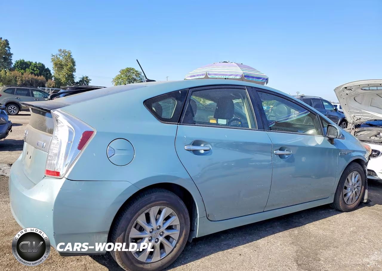2012 Toyota Prius Plug-In Hybrid Advanced VIN:JTDKN3DP2C3023625 - 3